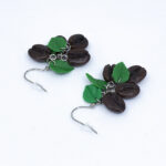 Серьги кофейные зёрна 4 шт грозди с зелёными листочками (Бижутерия)
