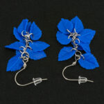 Серьги листики синие грозди матовые (Бижутерия)