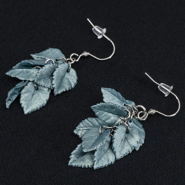 Серьги листики бирюзовое золото грозди металлик (Бижутерия)