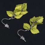 Серьги листики зелёное золото грозди металлик (Бижутерия)