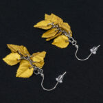 Серьги листики золотые грозди металлик (Бижутерия)