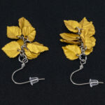 Серьги листики золотые грозди металлик (Бижутерия)