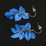 Серьги листики синие грозди металлик (Бижутерия)