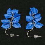 Серьги листики синие грозди металлик (Бижутерия)