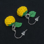 Серьги малинки жёлтые с зелёными листочками (Бижутерия)