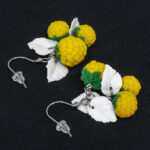 Серьги малинки жёлтые 3 шт грозди с белыми листочками (Бижутерия)