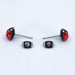 Серьги пусеты божьи коровки красные серебро (бижутерия из полимерной глины и медицинской стали) гипоаллергенные