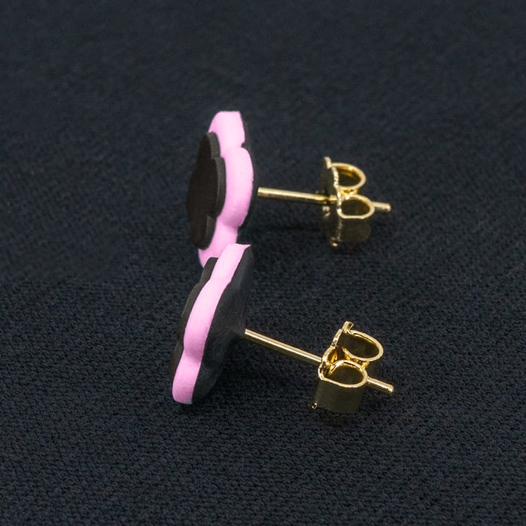 Серьги пусеты клевер Van Cleef графитовые, пурпурно-розовые (золотые)