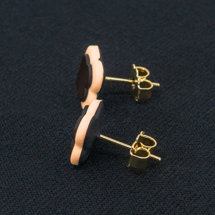 Серьги пусеты клевер Van Cleef горький шоколад, лососевые (золотые)