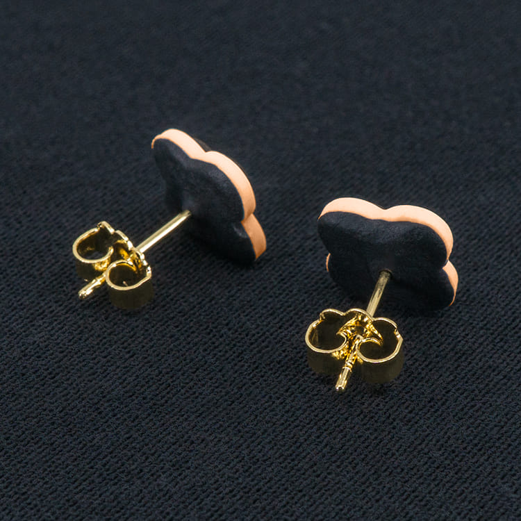 Серьги пусеты клевер Van Cleef горький шоколад, лососевые (золотые)