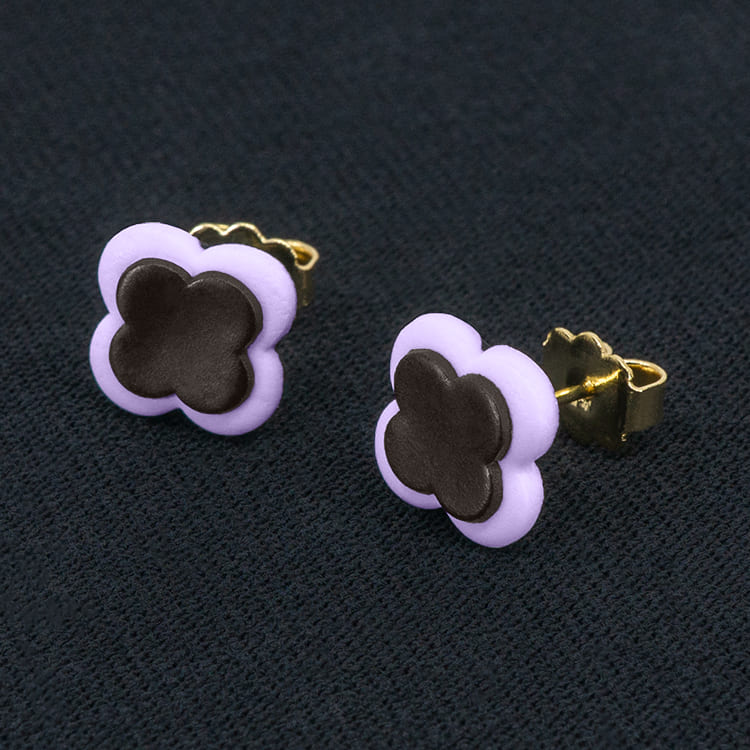 Серьги пусеты клевер Van Cleef горький шоколад, нежно-сиреневые (золотые)
