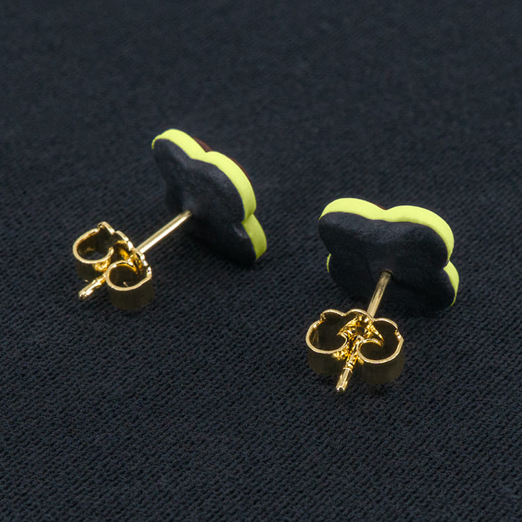 Серьги пусеты клевер Van Cleef ореховые, светло-лаймовые (золотые)