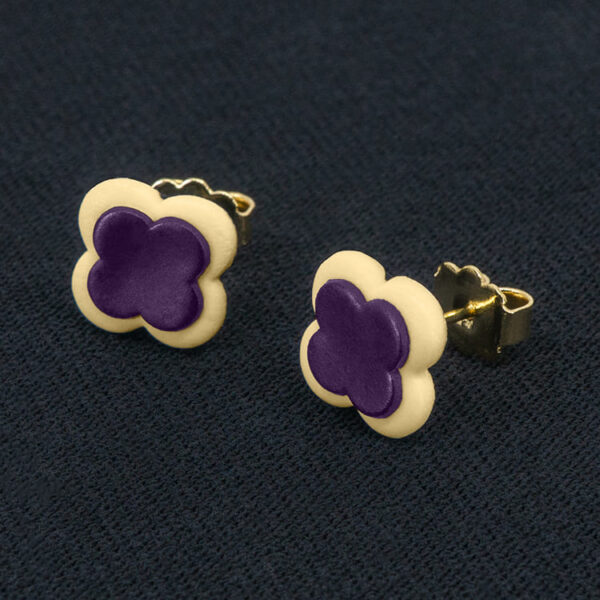 Серьги пусеты клевер Van Cleef виноградные, цветочная пыльца (золотые)