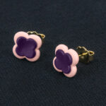 Серьги пусеты клевер Van Cleef виноградные, бледно-розовые (золотые)