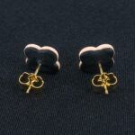 Серьги пусеты клевер Van Cleef темно-фиолетовые, нюдовые (золотые)