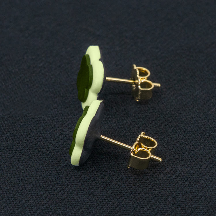 Серьги пусеты клевер Van Cleef лиственно-зеленые, латуковые (золотые)