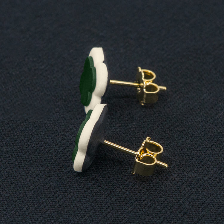 Серьги пусеты клевер Van Cleef бирюзово-зеленые, белый жасмин (золотые)