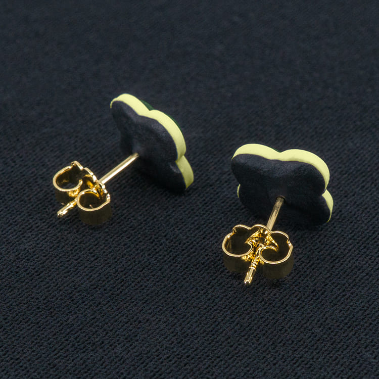 Серьги пусеты клевер Van Cleef бирюзово-зеленые, кремово-зеленые (золотые)