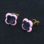 Серьги пусеты клевер Van Cleef темно-синие, розовый кварц (золотые)