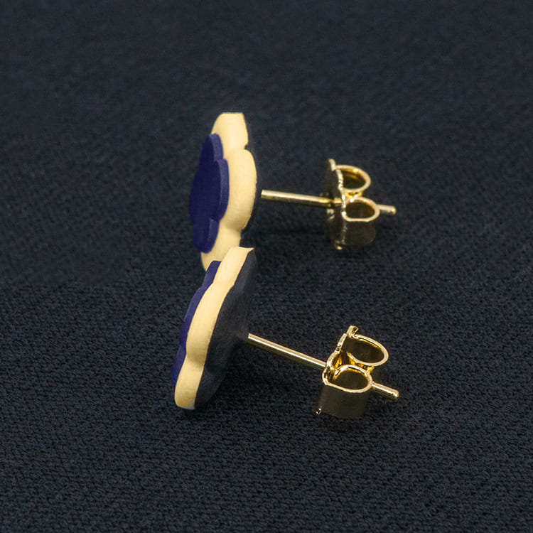 Серьги пусеты клевер Van Cleef черничные, шампань (золотые)