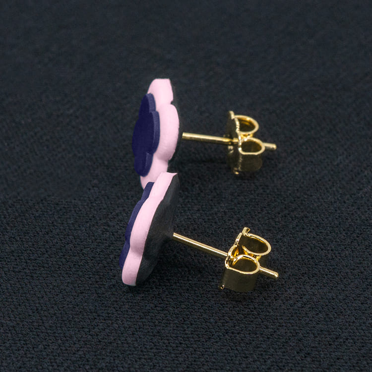 Серьги пусеты клевер Van Cleef черничные, нежно-розовые (золотые)