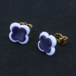 Серьги пусеты клевер Van Cleef черничные, небесные (золотые)