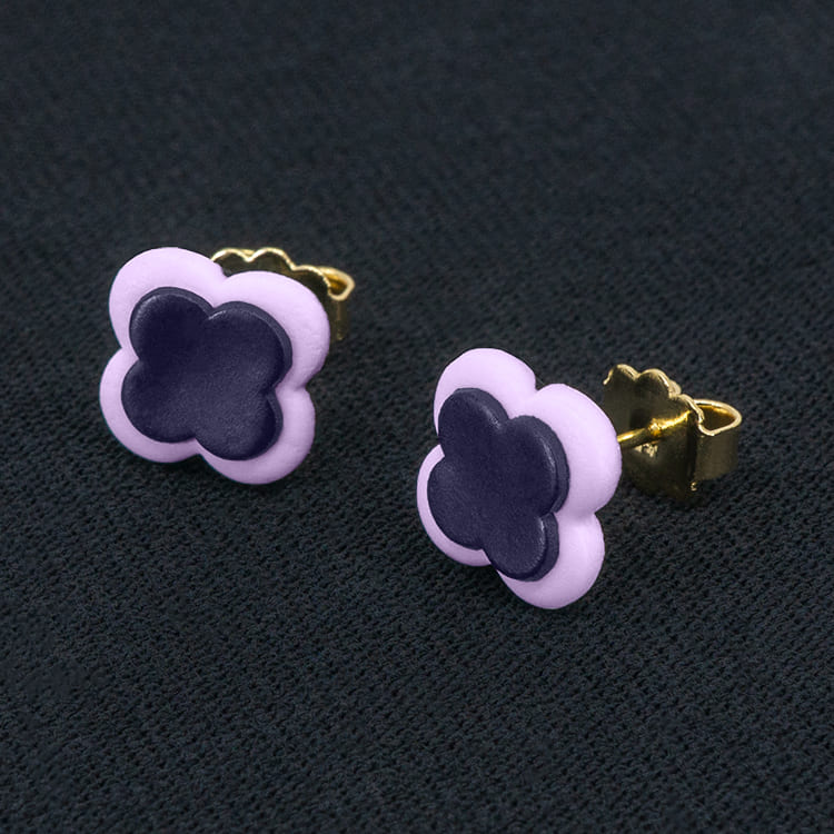 Серьги пусеты клевер Van Cleef ярко-фиолетовые, анютины глазки (золотые)