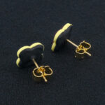 Серьги пусеты клевер Van Cleef ликорис, кремово-желтые (золотые)