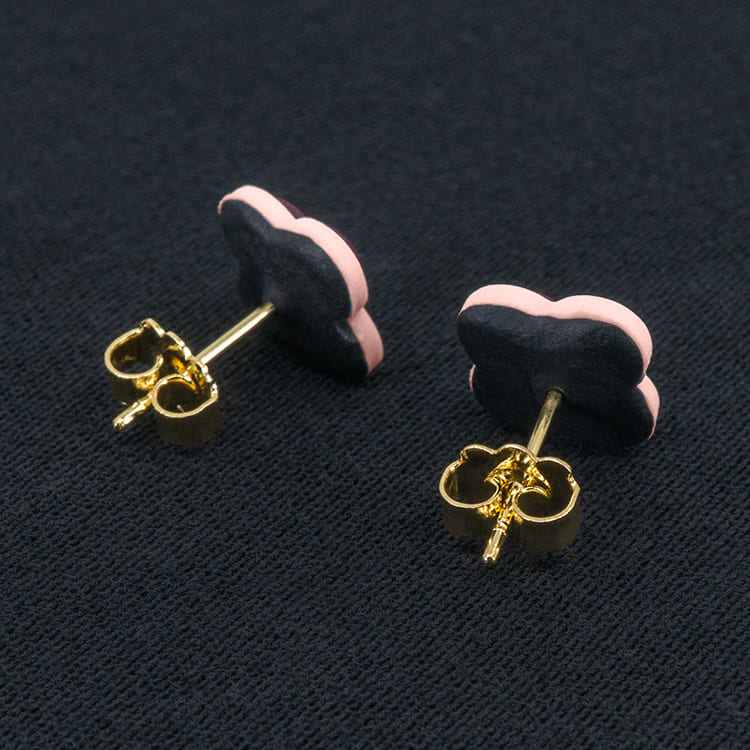 Серьги пусеты клевер Van Cleef брусничные, бледно-розовые (золотые)