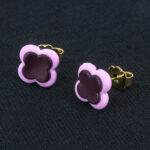 Серьги пусеты клевер Van Cleef сливовые, ледяные розовые (золотые)