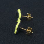 Серьги пусеты клевер Van Cleef светло-лаймовые (золотые)