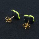 Серьги пусеты клевер Van Cleef киви (золотые)