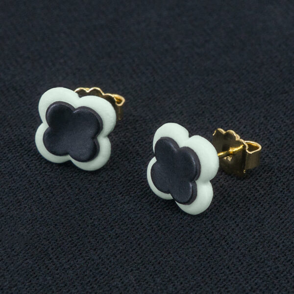 Серьги пусеты клевер Van Cleef темно-серые (золотые)