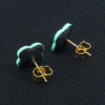 Серьги пусеты клевер Van Cleef малахитовые (золотые)