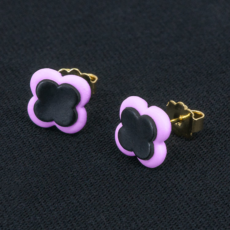 Серьги пусеты клевер Van Cleef красновато-фиолетовые (золотые)