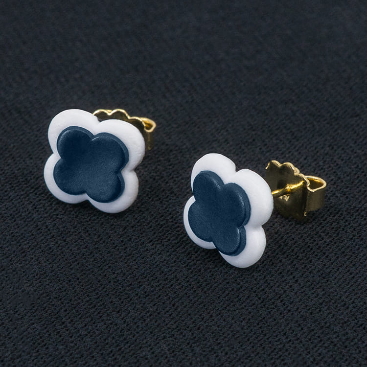 Серьги пусеты клевер Van Cleef светло-стальные синие (золотые)
