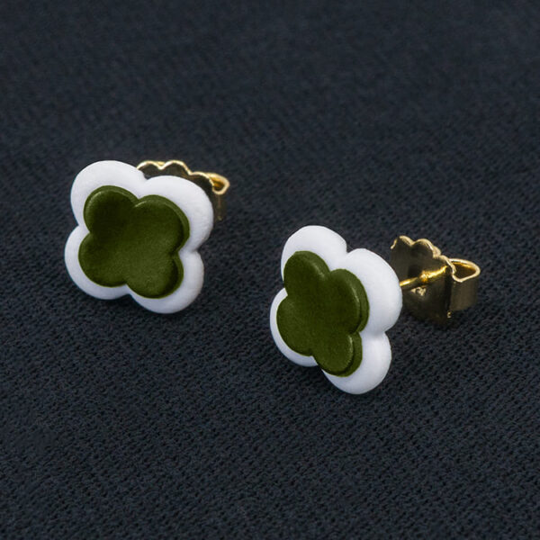 Серьги пусеты клевер Van Cleef болотные (золотые)