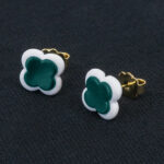 Серьги пусеты клевер Van Cleef морской волны (золотые)